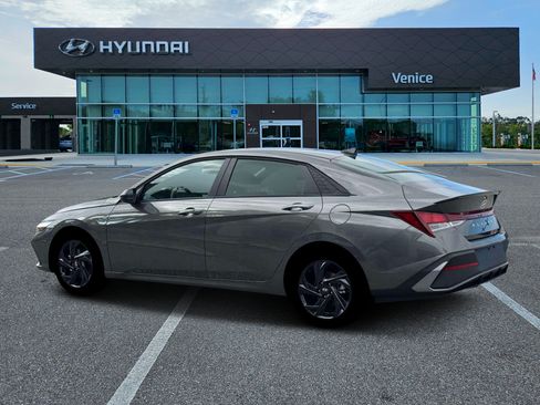 New 2026 Hyundai Elantra Sport FWD image 4