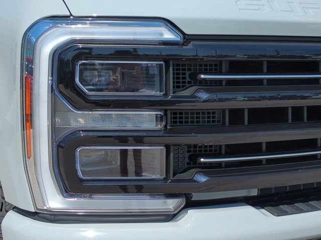 New 2026 Ford F250 Platinum w/ FX4 Off-Road Package AWD/4WD image 10