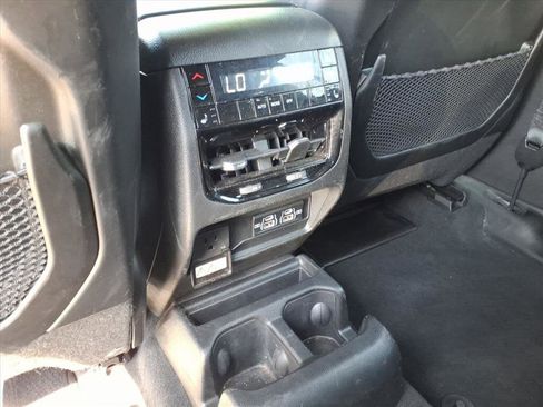Used 2025 Jeep Grand Cherokee L Limited AWD/4WD image 11