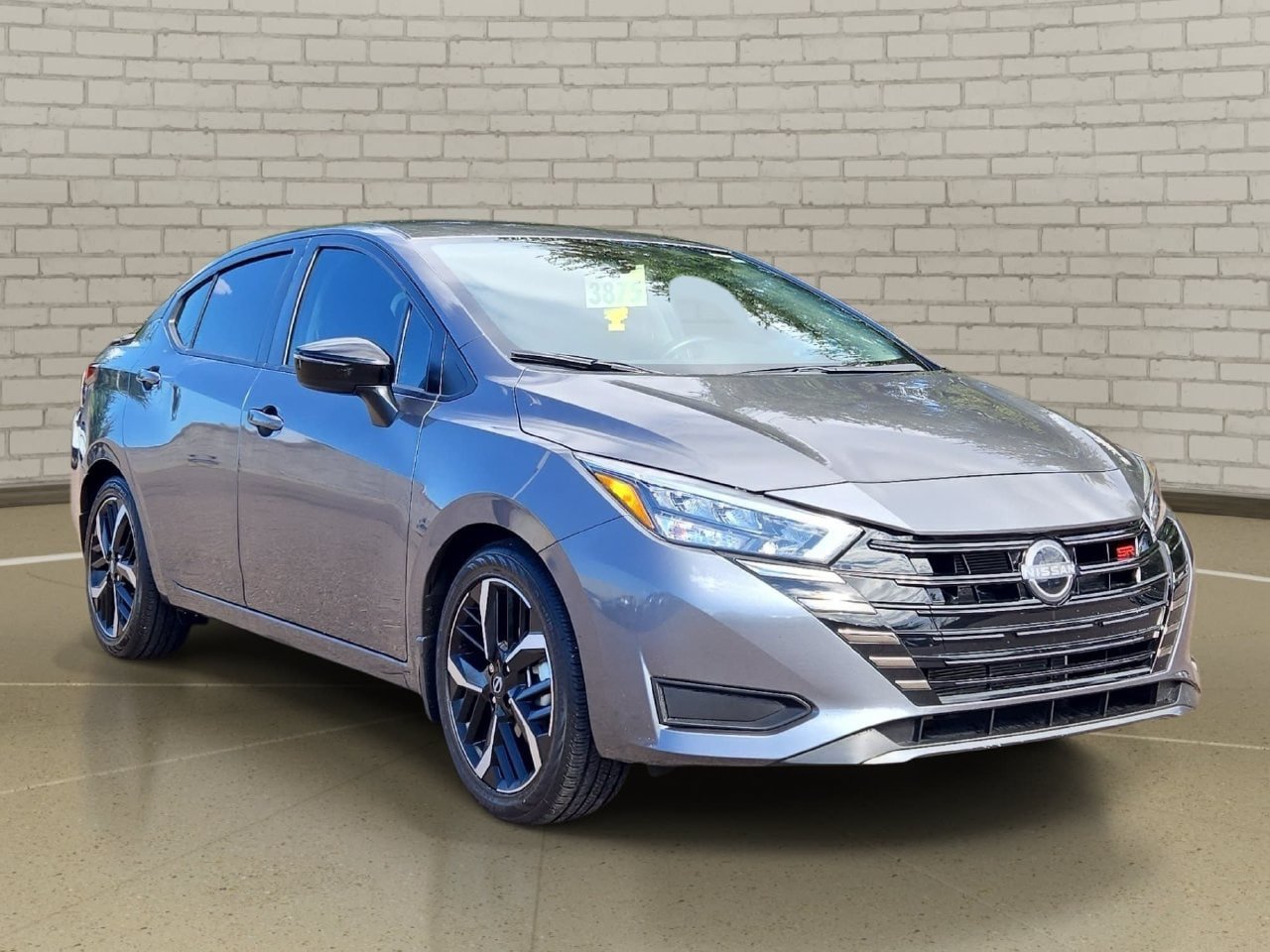 Used 2025 Nissan Versa SR w/ Trunk Package FWD image 3