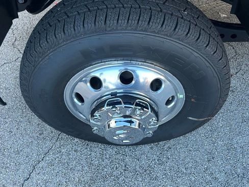 New 2025 RAM 3500 Big Horn image 18