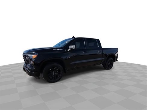 Used 2023 Chevrolet Silverado 1500 Custom image 4