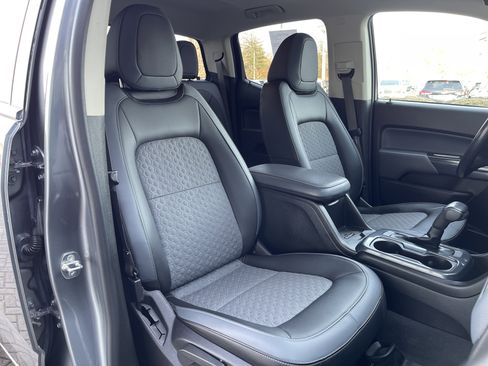 Used 2021 Chevrolet Colorado Z71 w/ Safety Package image 33