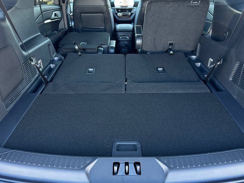 New 2026 Ford Explorer ST-Line w/ ST-Line Street Pack AWD/4WD image 18