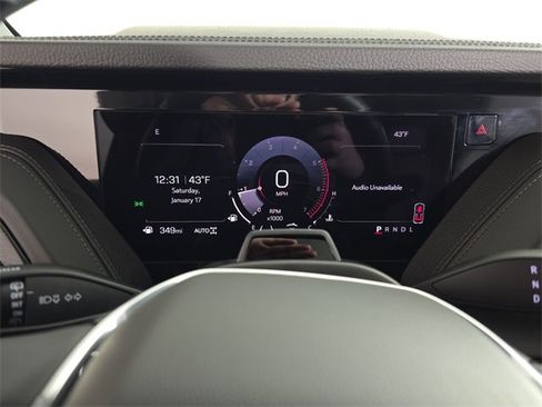 Used 2025 GMC Yukon Denali w/ Denali Reserve Package image 12