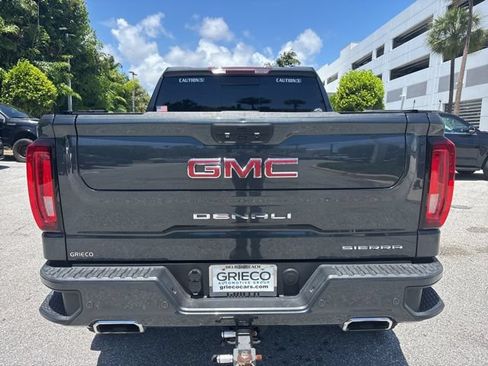 Used 2021 GMC Sierra 1500 Denali AWD/4WD image 3