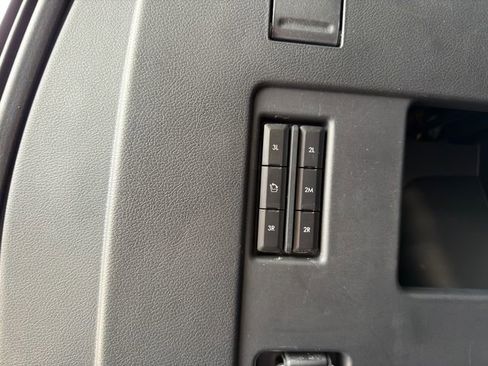 Used 2024 Lincoln Navigator Reserve image 54