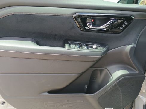 New 2026 Subaru Forester Touring AWD/4WD image 8