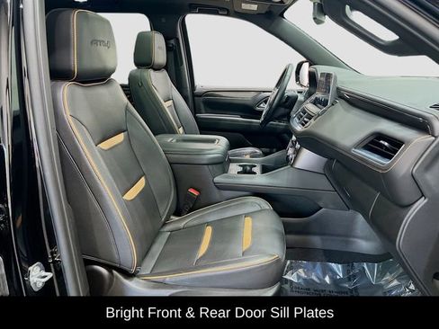 Used 2023 GMC Yukon XL AT4 image 14