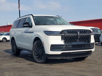 New 2026 Lincoln Navigator Reserve w/ Jet Appearance Package