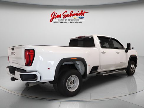 Used 2023 GMC Sierra 3500 Denali w/ Denali Ultimate Package AWD/4WD image 6