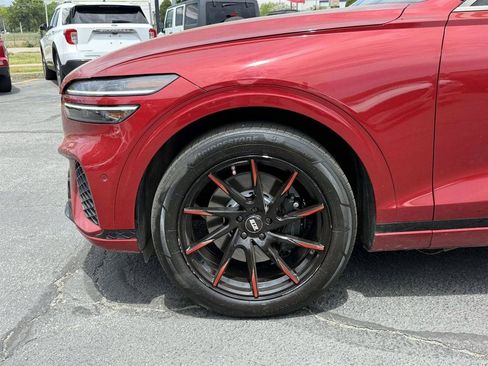Used 2022 Genesis GV70 3.5T Sport w/ Sport Prestige Package AWD/4WD image 7