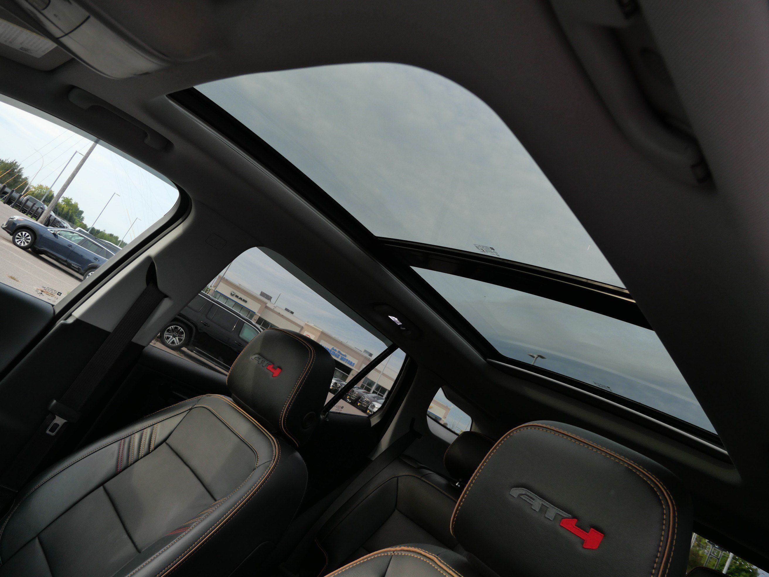 Used 2023 GMC Terrain AT4 w/ Infotainment Package II AWD/4WD image 21