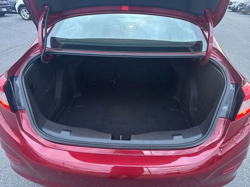 Certified 2019 Chevrolet Cruze LT w/ Convenience Package image 23