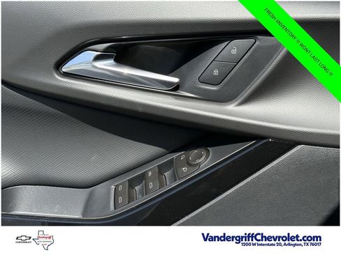 New 2026 Chevrolet Equinox LT w/ Safety and Technology Package FWD image 18