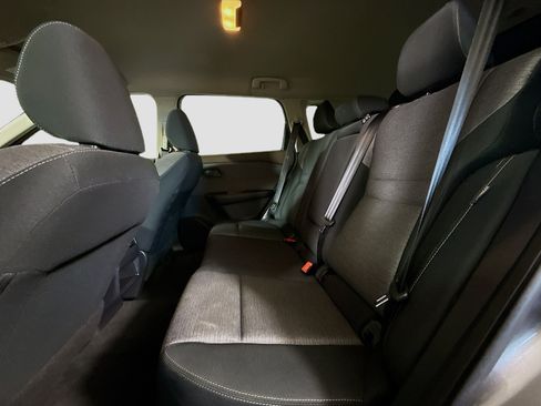 Used 2022 Nissan Rogue S AWD/4WD image 25
