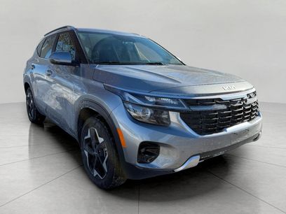 Used 2024 Kia Seltos EX