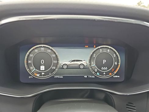 Used 2024 Jaguar F-PACE R-Dynamic S image 22