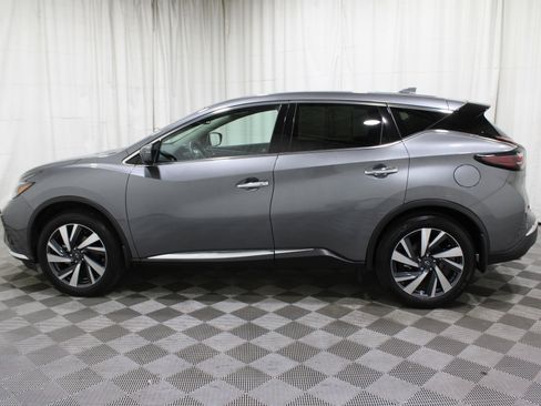 Used 2023 Nissan Murano SL w/ SL Moonroof Package image 38