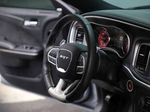 Used 2021 Dodge Charger SRT Hellcat image 5