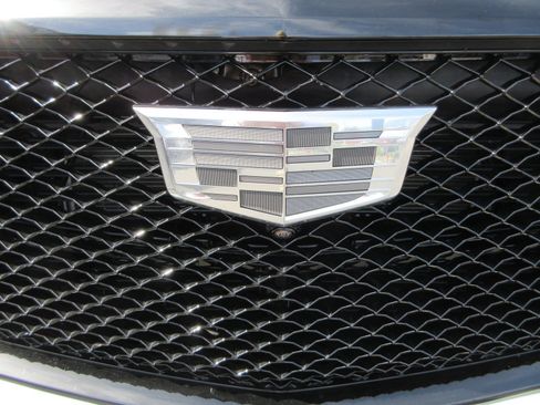 Used 2024 Cadillac Escalade Sport w/ Touring Package AWD/4WD image 16