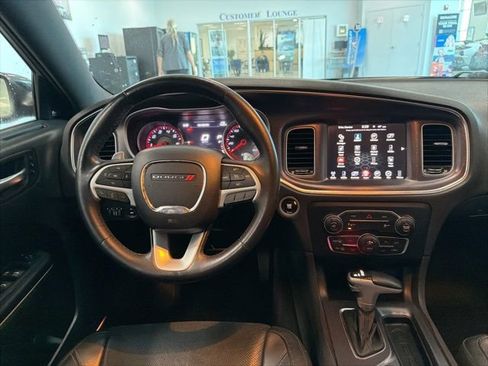 Used 2015 Dodge Charger R/T w/ Plus Group RWD image 25