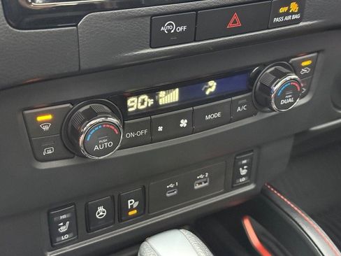 Used 2024 Nissan Frontier PRO-4X w/ Pro Premium Package image 28