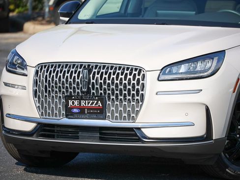 Used 2023 Lincoln Corsair AWD w/ Equipment Group 101A image 16