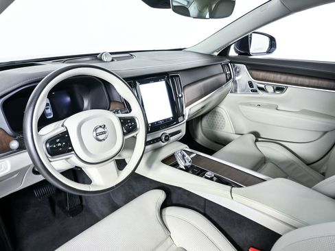 Used 2022 Volvo S90 B6 Inscription w/ Advanced Package AWD/4WD image 6
