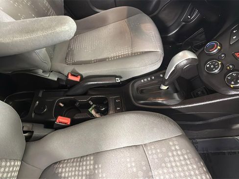 Used 2019 Chevrolet Sonic LT image 31