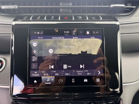 New 2026 Jeep Grand Cherokee L 2WD image 18
