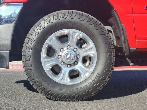 Used 2024 RAM 2500 Big Horn w/ Level 2 Equipment Group AWD/4WD image 7