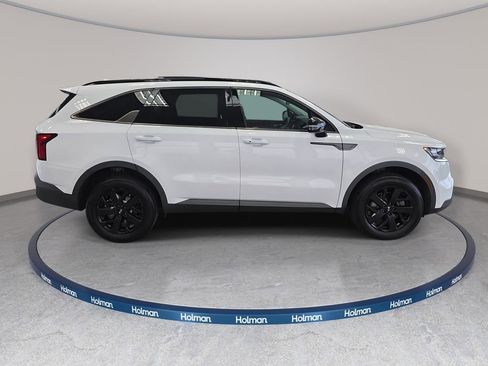 Used 2021 Kia Sorento S w/ Panoramic Sunroof Package AWD/4WD image 4