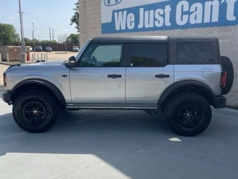 Used 2023 Ford Bronco Wildtrak AWD/4WD image 10