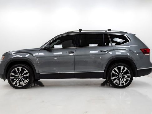 Used 2020 Volkswagen Atlas SEL R-Line AWD/4WD image 32