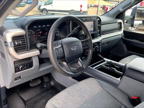 Used 2024 Ford F350 XLT w/ 360-Degree Camera Package image 17
