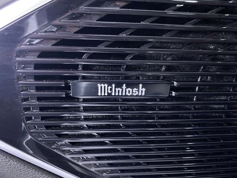 Used 2024 Jeep Wagoneer L Series III w/ Premium Group I image 14