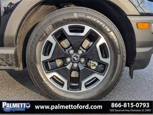Used 2021 Ford Bronco Sport Outer Banks w/ Outer Banks Package (96D) image 11