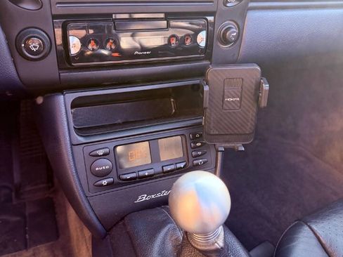 Used 2002 Porsche Boxster S image 12