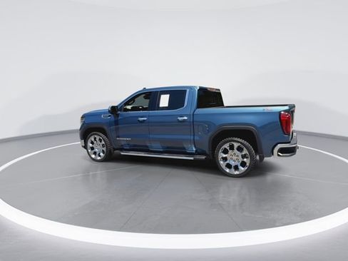 Used 2024 GMC Sierra 1500 SLT w/ SLT Premium Plus Package AWD/4WD image 7