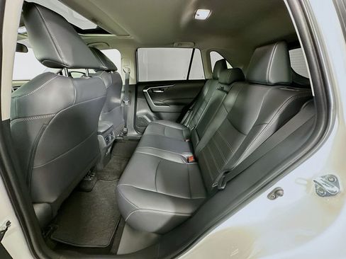 Used 2025 Toyota RAV4 XLE Premium FWD image 25