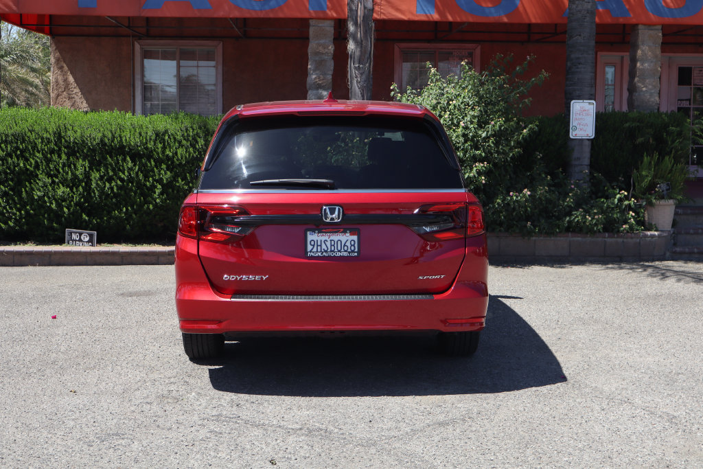 Used 2023 Honda Odyssey Sport image 7