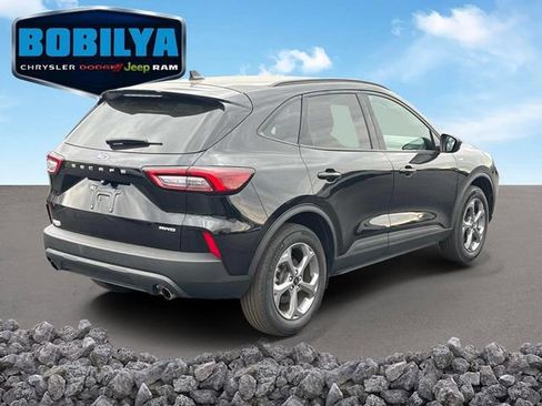 Used 2025 Ford Escape ST-Line AWD/4WD image 3