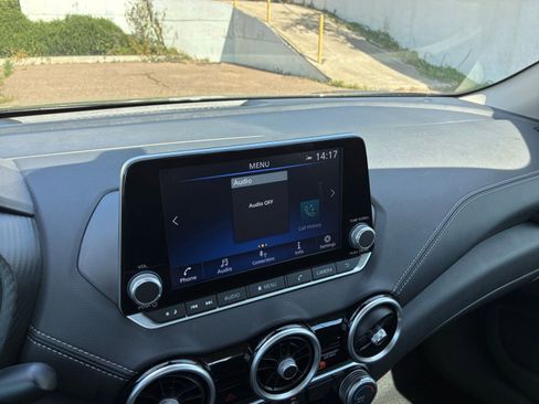 Used 2025 Nissan Sentra SV image 20