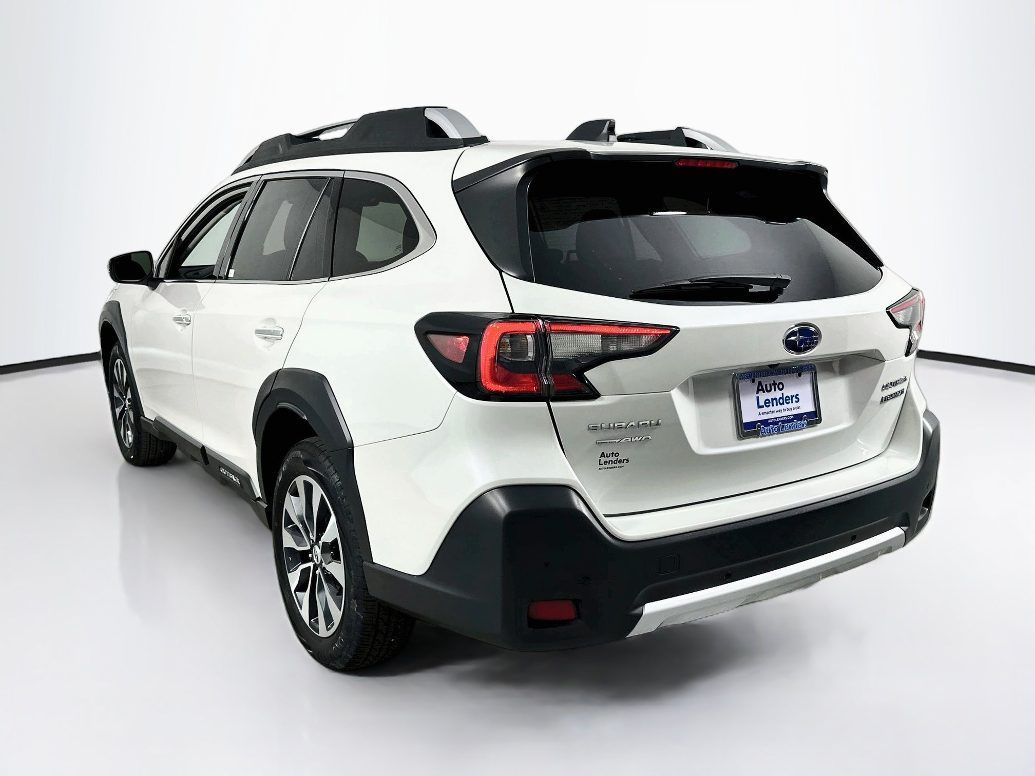 Used 2024 Subaru Outback Touring XT AWD/4WD image 7