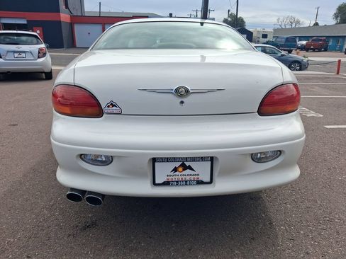 Used 2000 Chrysler LHS FWD image 6