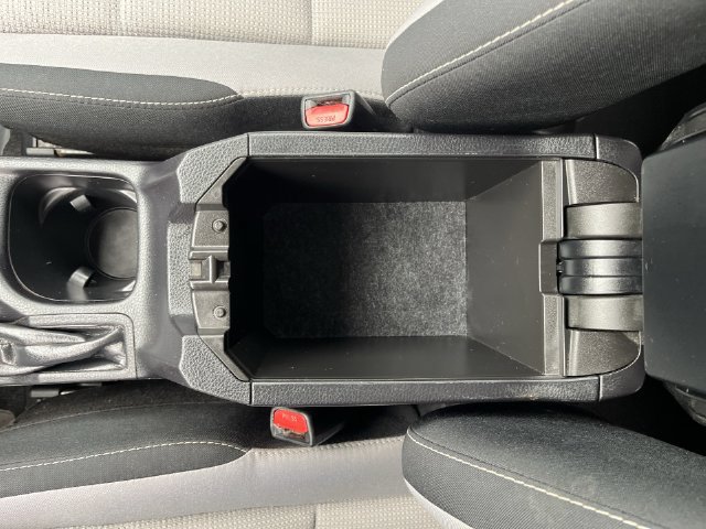 Used 2017 Toyota RAV4 XLE FWD image 23