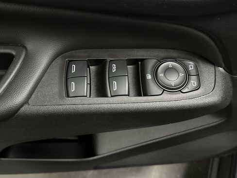Used 2022 Chevrolet Equinox LT AWD/4WD image 19
