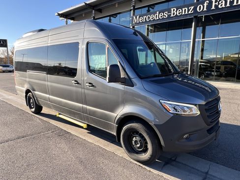 New 2025 Mercedes-Benz Sprinter 2500 image 2