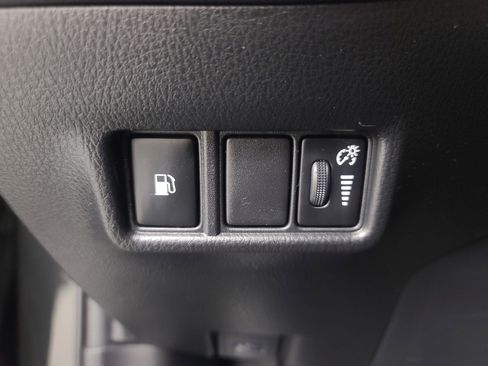 Used 2021 Toyota C-HR Nightshade image 21